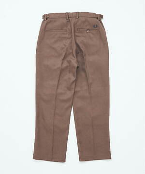 フレッドペリーのジャーナル スタンダード限定トラックジャケット、サイドライン排したミニマルなデザイン｜写真11