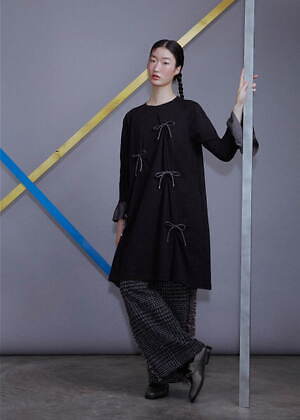 ヴィーエル・バイ・ウィー(VL BY VEE) 2024-25年秋冬ウィメンズコレクション  - 写真17