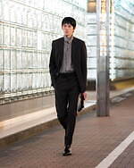 エルメスが銀座メゾンエルメスでショー - Snow Man岩本照、長谷川博己らモデルで登場｜写真41