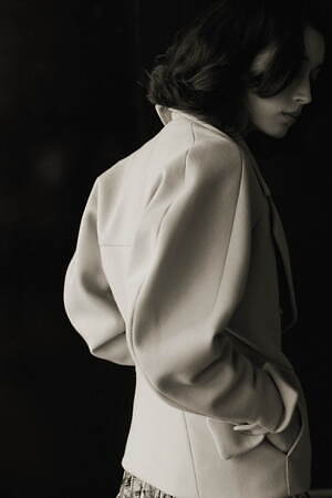 リュンヌ(L'UNE) 2024-25年秋冬ウィメンズコレクション  - 写真9