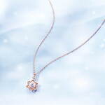 カナル 4℃冬限定ジュエリー、オーロラのように輝くチェーンブレスレット＆雪景色のパールピアス｜写真22