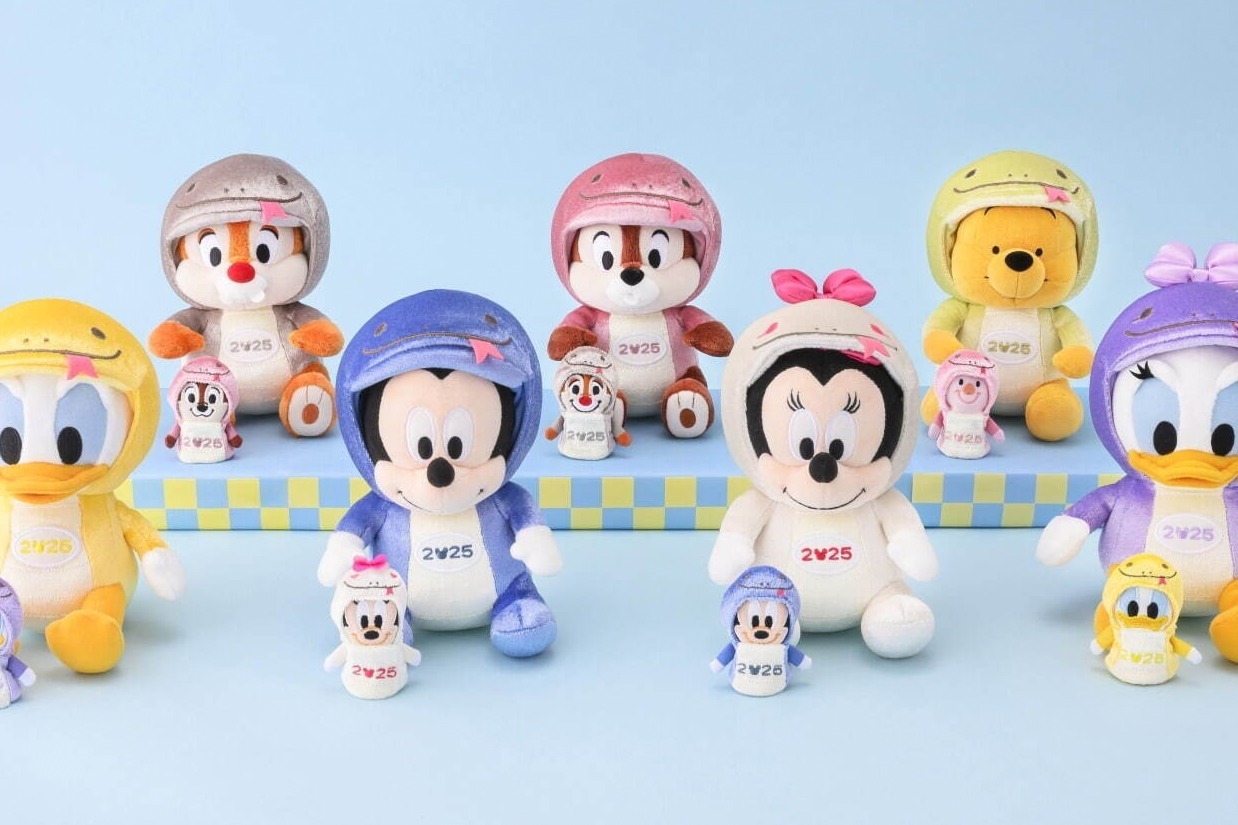 ミニーマウス｜「東京ディズニーリゾートのお正月2025」和服ミッキーマウスの新年グリーティング、“ヘビ年”グッズも