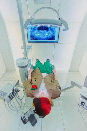 リブリオ メンドンサ(LIBRIO MENDONÇA) 2025年春夏ウィメンズ&メンズコレクション  - 写真1