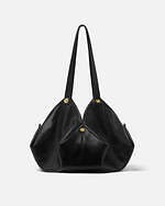 ヴェルサーチェ24年クリスマス、ふんわりキルティングレザーバッグやメタルロゴ入りショルダー｜写真6