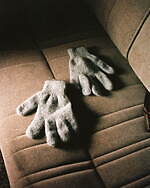 テンベア×ディスイズネバーザット、定番トートバッグや“軍手風”手袋をミリタリー要素でアレンジ｜写真3