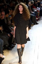 マタニティ・モデルも登場！ -  リミフゥ(LIMI feu)の2011年春夏コレクション｜写真11