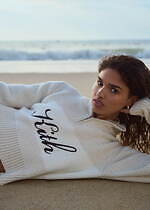 Kith24年冬ウィメンズ、3種のレザーパッチワークコート＆光沢スエードフーディー｜写真8