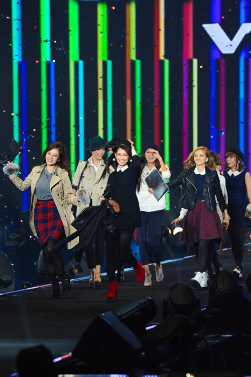 東京ガールズコレクション 2014 part2 - ローラ、土屋アンナ、渡辺直美などが登場｜写真43