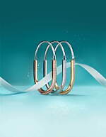 ティファニー24年クリスマス、“パドロック”着想のゴールドバングルにパヴェ ダイヤモンド｜写真1