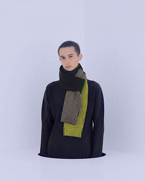 アイテムのご紹介「RB_DRAWING SCARF」「RB_DRAWING BEANIE