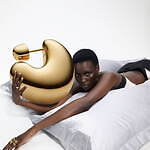 マリア ブラック新作ジュエリー、ノルウェー・オスロの“雪景色”着想ボリュームピアス＆リング｜写真1