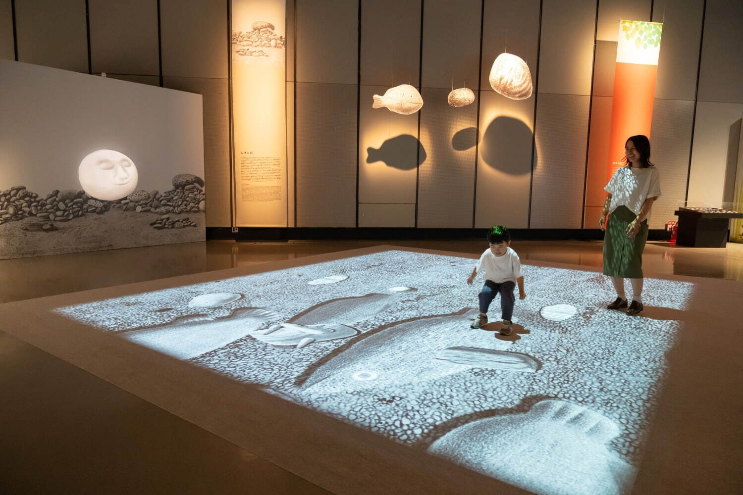 「レオ・レオーニの絵本づくり展」渋谷で、フレデリックなど絵本原画を展示 - レオーニの技法体験も｜写真18