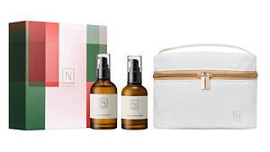 エヌオーガニック24年クリスマスコフレ、“白いバニティポーチ付き”精油香るローション＆乳液セット｜写真7