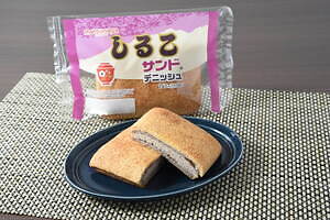 ファミリーマートと愛知銘菓「しるこサンド」が初コラボ、あんこクリーム入りふわふわワッフルなど｜写真1