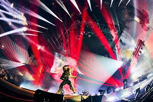 Vaundy ライブハウス限定Tシャツ　VAWS ライブハウスツアー　トップス Vaundy_ART Work Studio on X: 