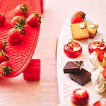 ホテルインディゴ東京渋谷“苺尽くし”アフタヌーンティー、バスクチーズケーキやメレンゲサンド｜写真2