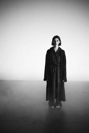 コモリ(COMOLI) 2024-25年秋冬ウィメンズコレクション  - 写真9