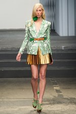 ハウス オブ ホランド(House of Holland)のグラマラスな2011年春夏コレクション｜写真1