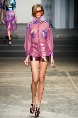 ハウス オブ ホランド(House of Holland)のグラマラスな2011年春夏コレクション｜写真22