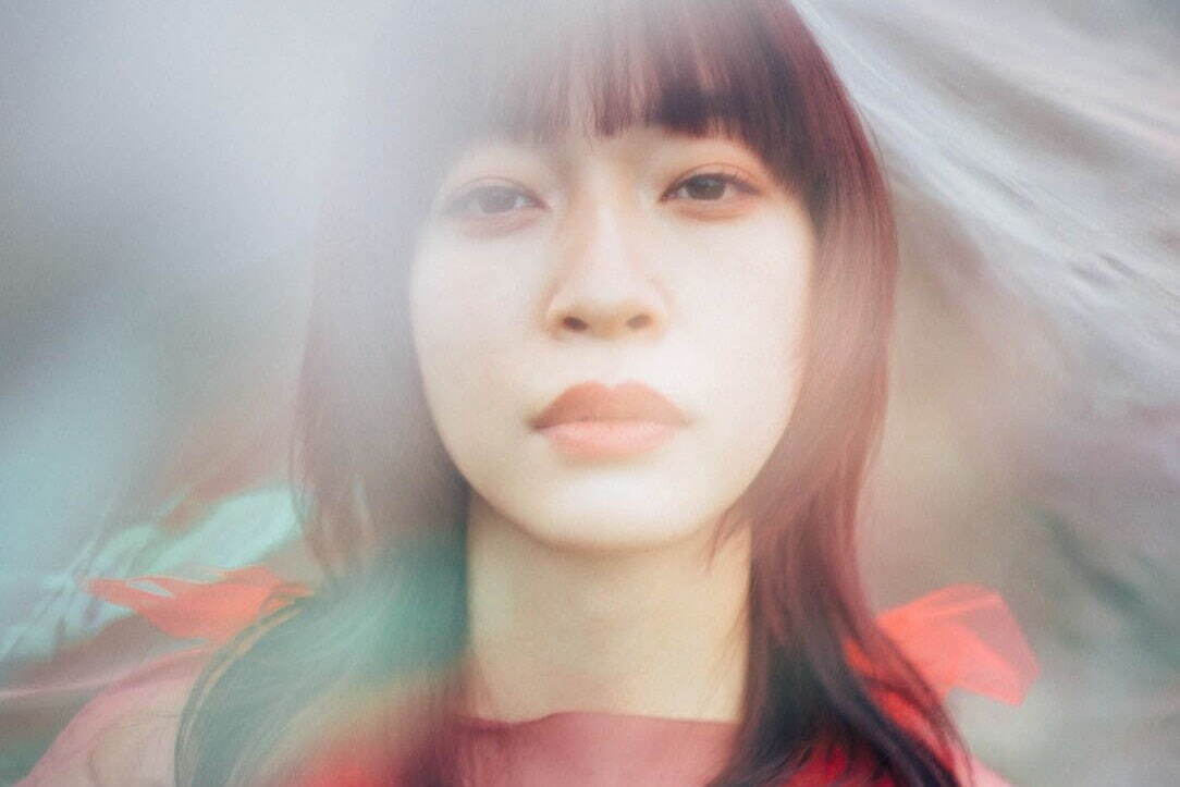 沖縄｜ヒグチアイの全国ライブ2025、ソロ＆バンド編成で全国をめぐるオールタイムベストツアー