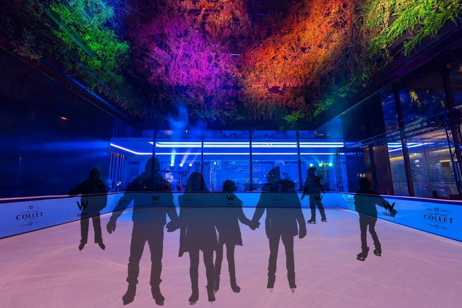 W大阪の屋外スケートリンク、”ニューヨーク風”空間でスケート＆クリスマスシャンパンを楽しむ｜写真1