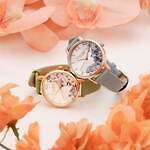 オリビア・バートン24年クリスマスギフト“舞う蝶と花々”ダイヤルの腕時計、ブレスレット＆ポーチ付き｜写真13