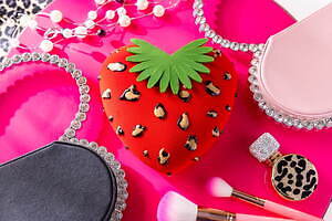 ヒルトン東京“アニマル柄”で彩る苺スイーツビュッフェ、東京ガールズコレクションとコラボ｜写真16