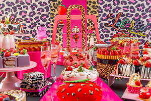 ヒルトン東京“アニマル柄”で彩る苺スイーツビュッフェ、東京ガールズコレクションとコラボ｜写真12