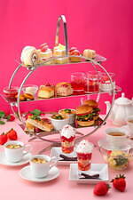 ホテルニューオータニ幕張の苺アフタヌーンティー「スーパーシリーズ」のショートケーキも｜写真1