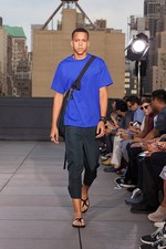 N.ハリウッド 2015年春夏メンズコレクション - 無機質な素材に映えた、昆虫の生命力｜写真11