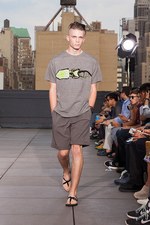 N.ハリウッド 2015年春夏メンズコレクション - 無機質な素材に映えた、昆虫の生命力｜写真15