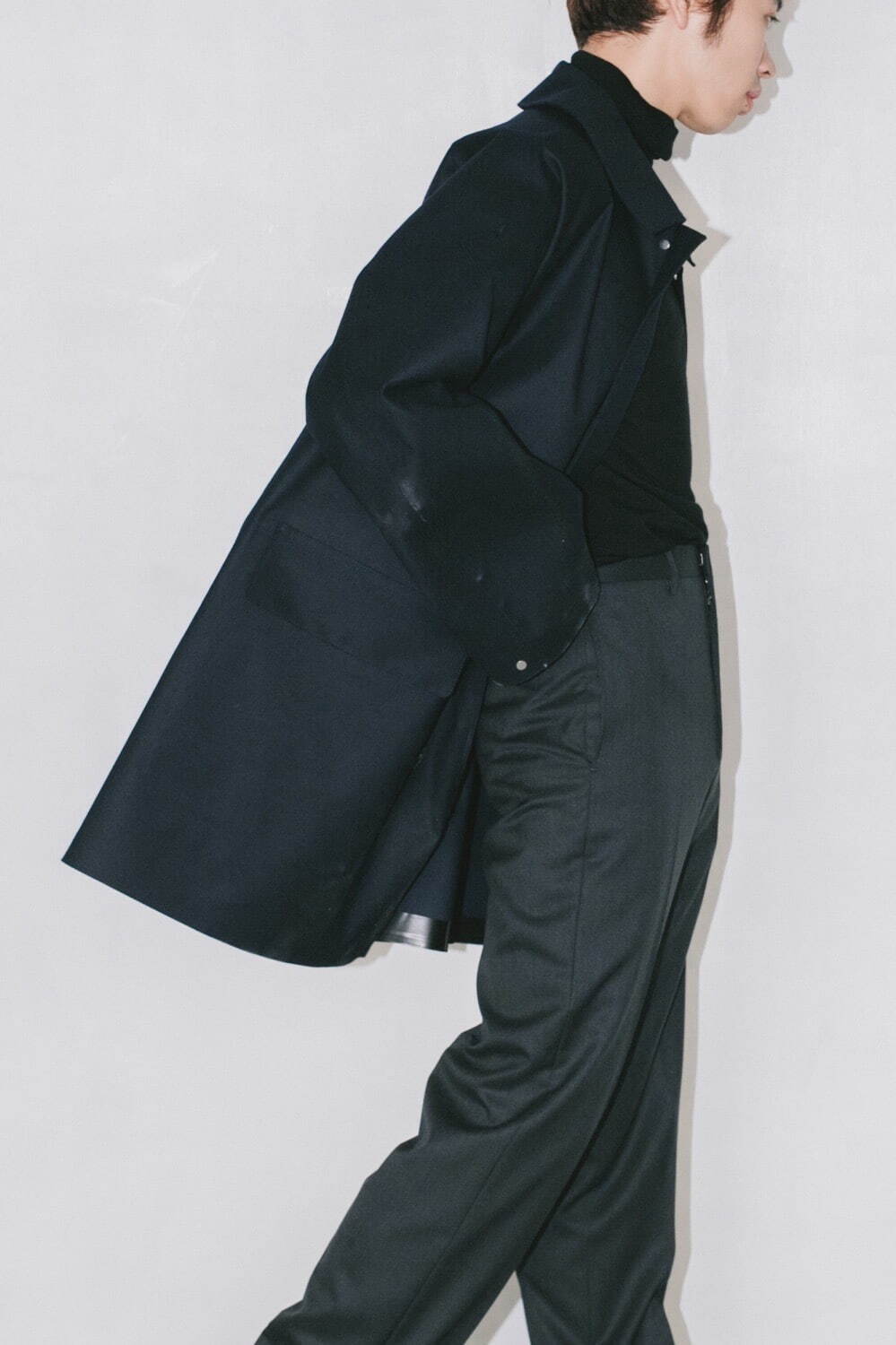 新品タグ付✨MACKINTOSH ゴム引きフーデットポンチョ 定価24万 完売品 MACKINTOSH - 新品タグ付 マッキントッシュ フード付 ゴム引き