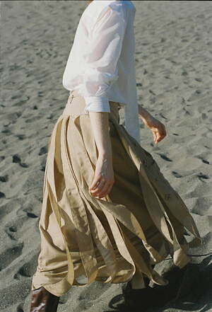 リブ ノブヒコ(RIV NOBUHIKO) 2025年春夏ウィメンズコレクション  - 写真13