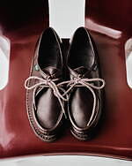 スタジオ ニコルソン×パラブーツのレザーシューズ、ダークブラウンの上質ディアスキンアッパー｜写真8