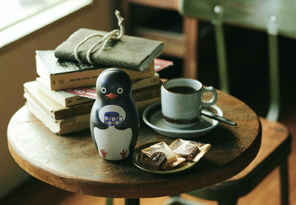 モロゾフ「喫茶ペンギン」25年バレンタイン、“旅の記憶”イメージ