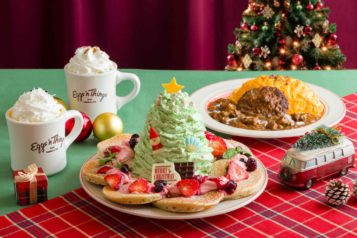 エッグスンシングス“まるでクリスマスツリー”な限定パンケーキ