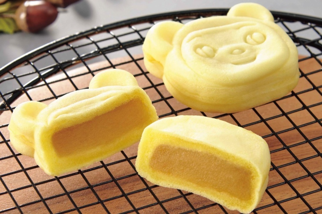 秋の味覚｜「黄色いこぐま焼き スイートポテト」“じゅわっと”バター入りさつま芋餡の人形焼、文明堂 伊勢丹新宿で