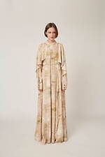 ミューラル“水に揺らめく光”グラデカラーのドレス＆ボタニカル柄刺繍のカシュクールドレス｜写真8