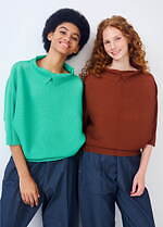 ミー イッセイ ミヤケ、“週末の楽しみ”を表現したトップス＆フリンジ揺れる立体カーディガン｜写真7