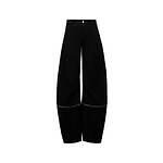 モンクレール × ウィロー・スミス、“W”キルトダウン＆90年代SF映画着想メタルモチーフTシャツ｜写真16