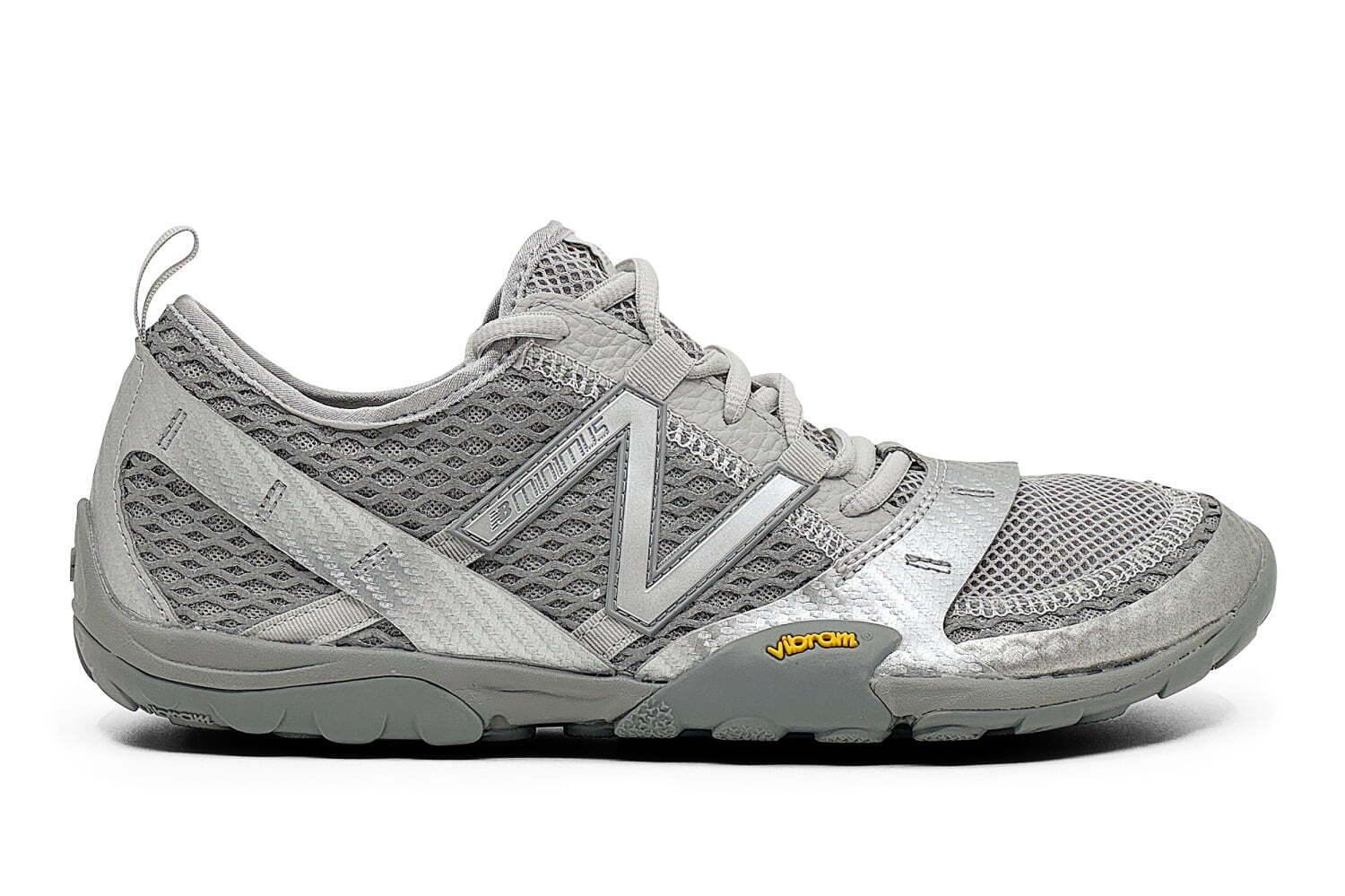 【ニューバランス】★New Balance Minimus MT10O Grey Silver★ ニューバランス“まるで素足”の軽量スニーカー「MT10O」復刻