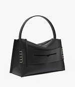 「2024年冬レディースバッグの新作一覧」ハイブランドの人気バッグや5万円以下カジュアルトートなど｜写真22