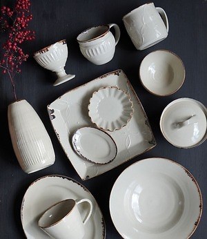 「枚方 蚤の市」大阪・ニッペパーク岡東中央で、アンティーク&ヴィンテージ専門店50店以上が集結|写真8