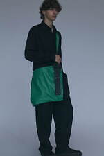 ディスコード ヨウジヤマモトの冬バッグ＆ストールが伊勢丹新宿店に、ファー付きY ボディバッグなど｜写真9