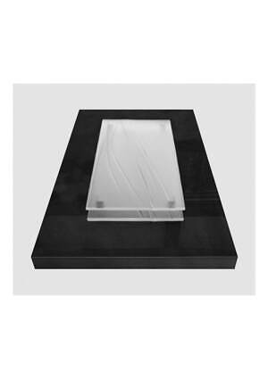 ティー・ティー髙橋大雅"東京初"の展覧会、衣服・彫刻作品やヴィンテージ服飾資料などが草月会館に｜写真7