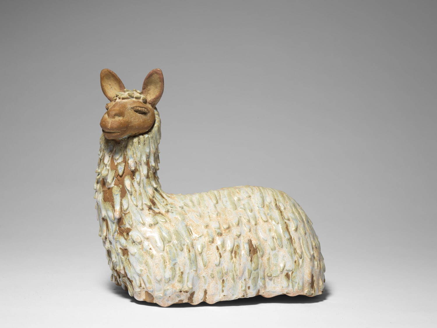 スティグ・リンドベリ 《ラマ》 1940年代
Estate of Stig Lindberg © Stig Lindberg Photo: Per Myrehed