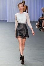 光と色彩が織り成す、エミリオ デ ラ モレナの2011年春夏コレクション：ロンドン・ファッション・ウィーク｜写真15