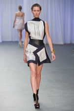 光と色彩が織り成す、エミリオ デ ラ モレナの2011年春夏コレクション：ロンドン・ファッション・ウィーク｜写真19