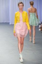 光と色彩が織り成す、エミリオ デ ラ モレナの2011年春夏コレクション：ロンドン・ファッション・ウィーク｜写真22