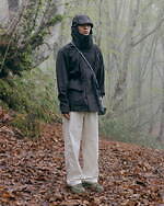 ゴールドウイン ゼロ24年冬、“植物のフォルム”着想シェルジャケット＆立体ダウンのあったかベスト｜写真7